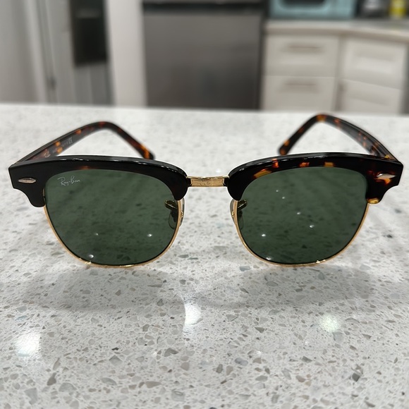 Ray-Ban Clubmaster Classic Tortoise Sunglasses, 51mm - Picture 5 of 11